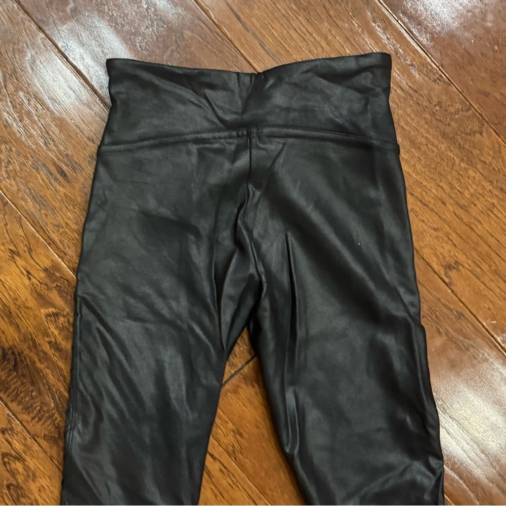 SPANX Black Faux Leather moto leggings, size XS petite - Picture 6 of 9